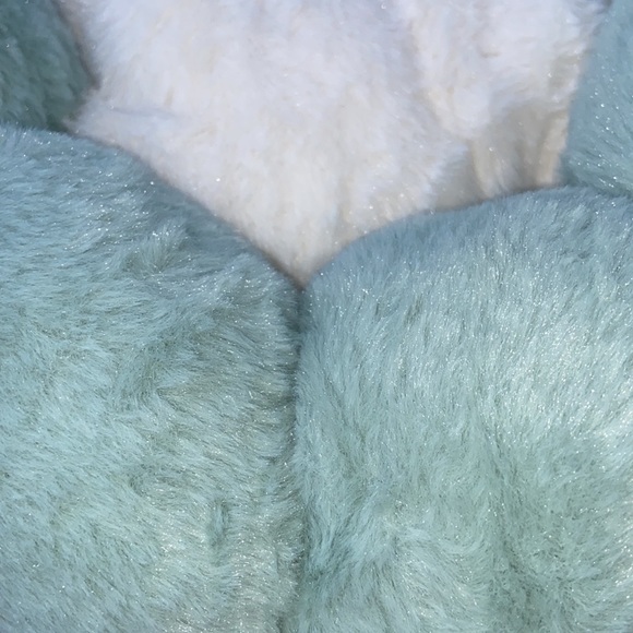 Small green flower pet bed NIP - Picture 2 of 6